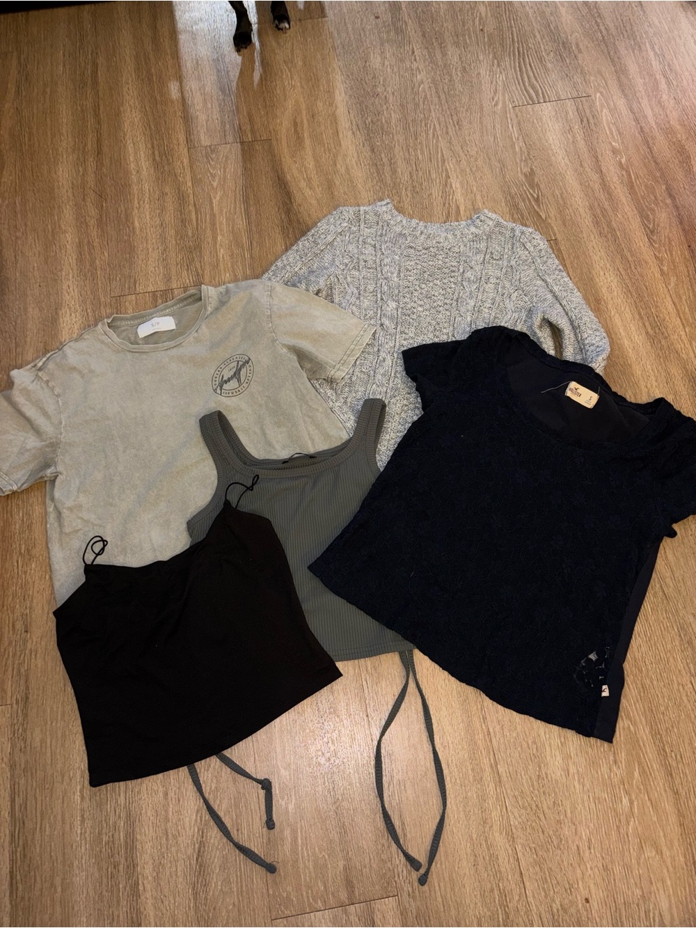 Y2K Womens Tops Bundle Small Hollister SHEIN Crop Tank Tee Lot 5 Pcs Trendy A27